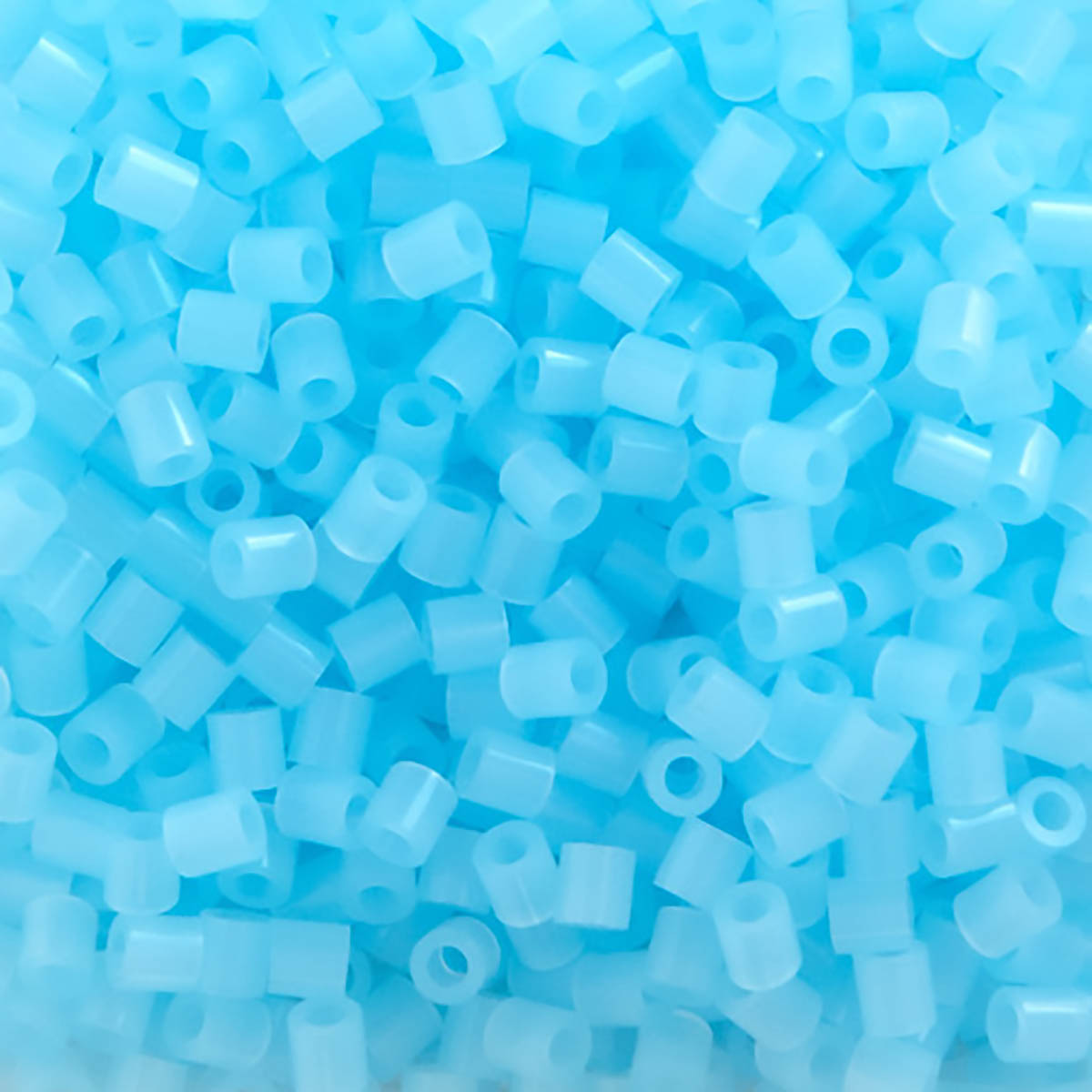 1000 Perler Beads - Clear Blue